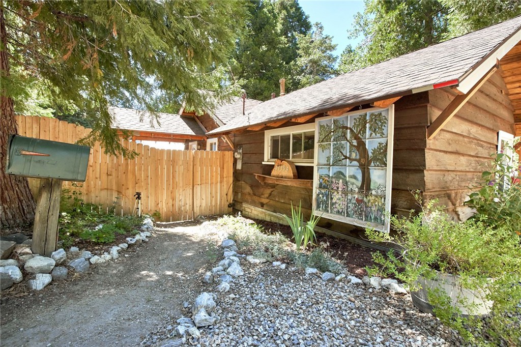 41394 Valley Of The Falls Drive