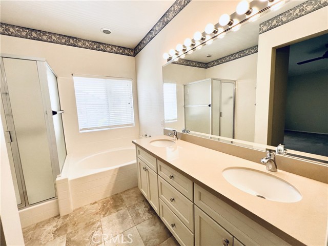 11947 Hunnicutt Drive, Rancho Cucamonga CA: https://media.crmls.org/medias/52751246-d884-4dc1-8706-c98044f3677d.jpg