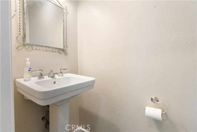 Detail Gallery Image 18 of 37 For 16055 29th, Clearlake,  CA 95422 - 3 Beds | 2/1 Baths