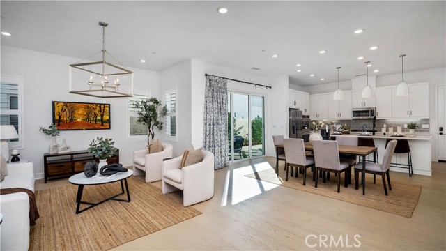Detail Gallery Image 10 of 70 For 138 Yugen, Irvine,  CA 92618 - 4 Beds | 3/1 Baths
