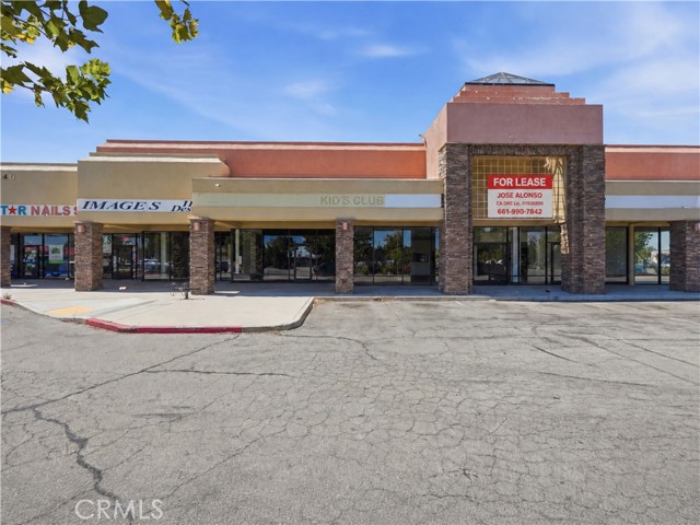  Commercial for Sale in Palmdale, California