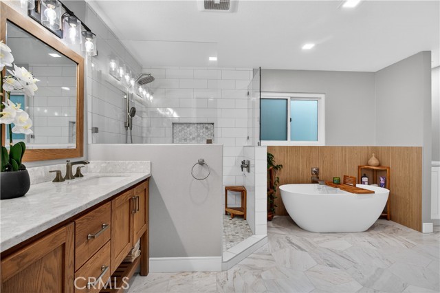 Image 19 of 33 For 731 Ridgeview