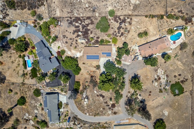 460 Pile Street, Ramona CA: https://media.crmls.org/medias/52765662-8c1a-4cc0-8654-79b232ea9c88.jpg