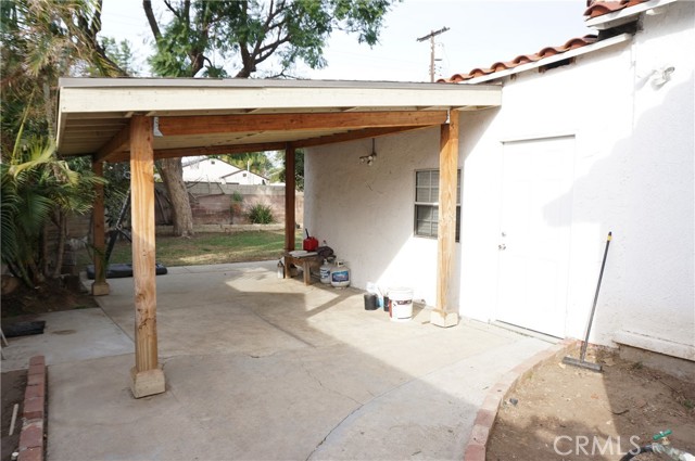 10109 Noble Avenue, Mission Hills (San Fernando) CA: https://media.crmls.org/medias/52767a83-090c-404f-902c-e9d7776a4d10.jpg