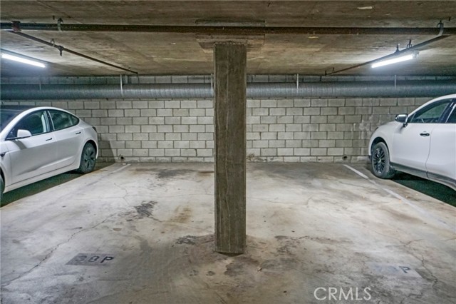 Detail Gallery Image 23 of 36 For 1129 Larrabee St #10,  West Hollywood,  CA 90069 - 2 Beds | 2 Baths