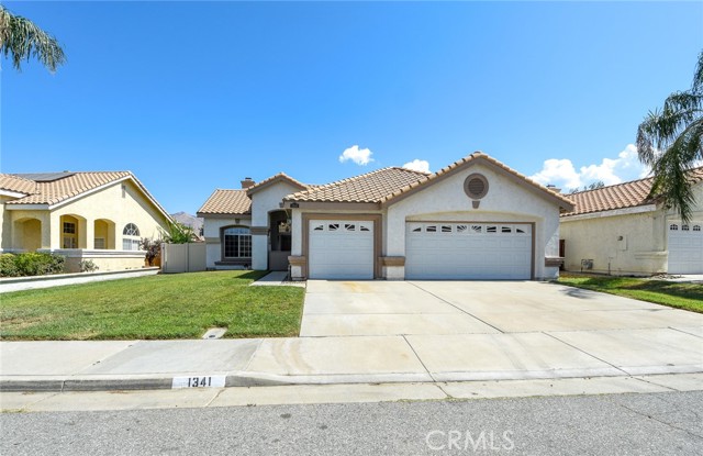 Detail Gallery Image 1 of 1 For 1341 Avenida Floribunda, San Jacinto,  CA 92583 - 3 Beds | 2 Baths