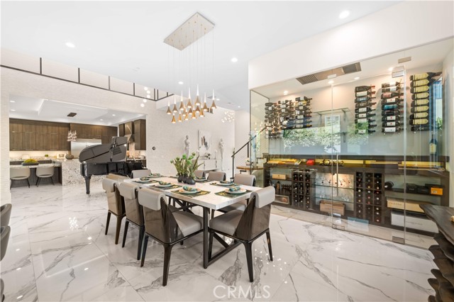 Detail Gallery Image 19 of 75 For 83 Lunar, Irvine,  CA 92618 - 5 Beds | 6/1 Baths