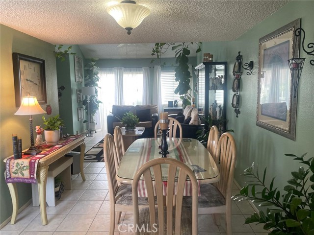 Detail Gallery Image 8 of 17 For 619 Bristol #17,  Santa Ana,  CA 92703 - 1 Beds | 1 Baths