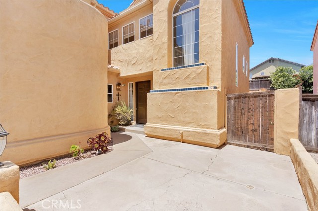 40025 White Leaf Ln., Murrieta CA: https://media.crmls.org/medias/52795f55-44f5-40b4-9732-a58b9c0d1f0d.jpg