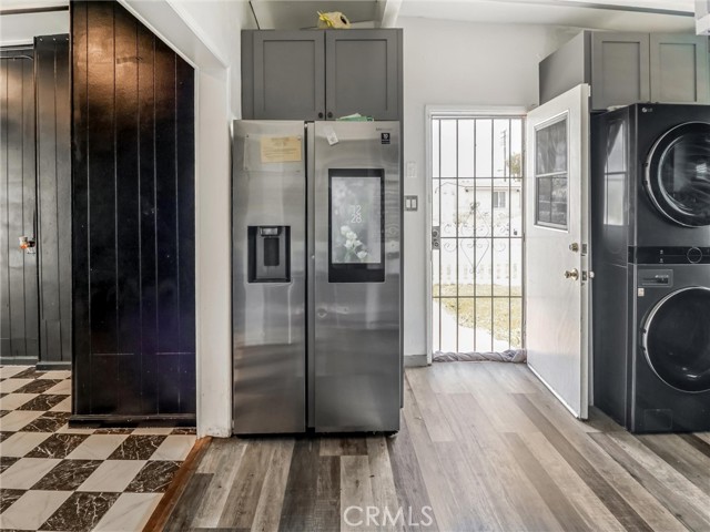 1401 W 165th Street, Compton CA: https://media.crmls.org/medias/52799d84-111f-4754-bb7e-09f3edd055ce.jpg