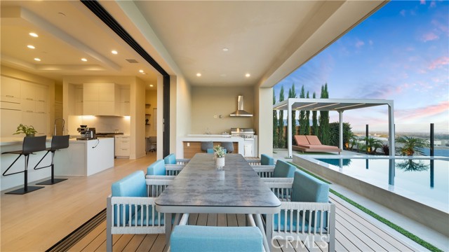 20532 W Birmingham Way, Porter Ranch CA: https://media.crmls.org/medias/527b0af9-d635-4c7d-b337-9d14cb7010af.jpg