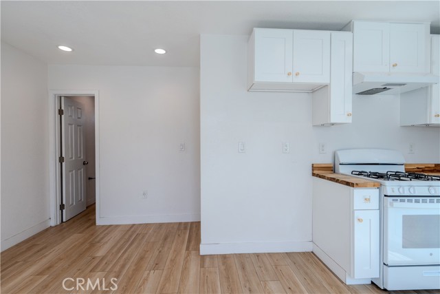 Detail Gallery Image 34 of 44 For 11661 Burke, Whittier,  CA 90606 - 4 Beds | 3 Baths