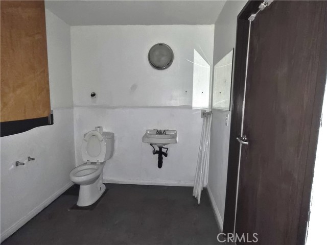  Commercial for Sale in Rialto, California