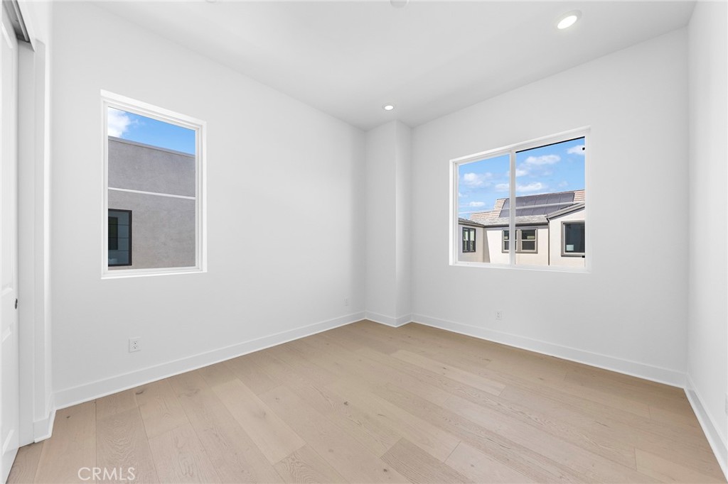 527c5270 2994 4fe4 9d5e E179e3da8e1d