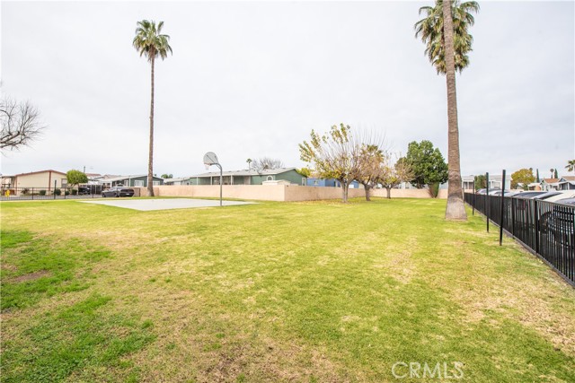 Detail Gallery Image 39 of 47 For 25350 Santiago #153,  Moreno Valley,  CA 92551 - 4 Beds | 3 Baths