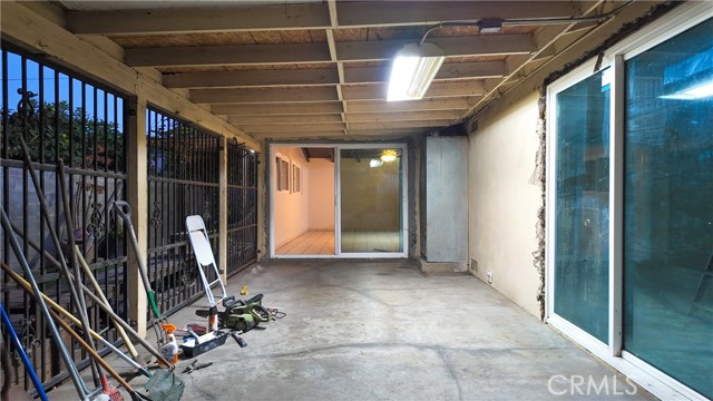 Detail Gallery Image 30 of 38 For 405 S Clara, Santa Ana,  CA 92703 - 3 Beds | 2 Baths