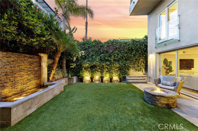 Detail Gallery Image 62 of 67 For 721 12th St, Manhattan Beach,  CA 90266 - 5 Beds | 4 Baths