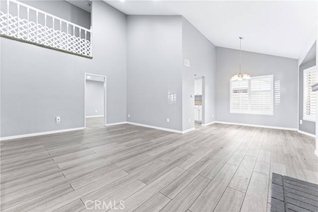 83 Weepingwood, Irvine CA: https://media.crmls.org/medias/527dc8b1-b95d-4f2e-a7bc-95640504ee22.jpg