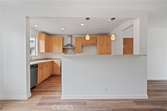 Detail Gallery Image 12 of 34 For 1273 E Appleton St #4,  Long Beach,  CA 90802 - 1 Beds | 1 Baths
