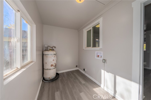 Detail Gallery Image 11 of 40 For 6061 1st Ave, Lucerne,  CA 95458 - 2 Beds | 1 Baths