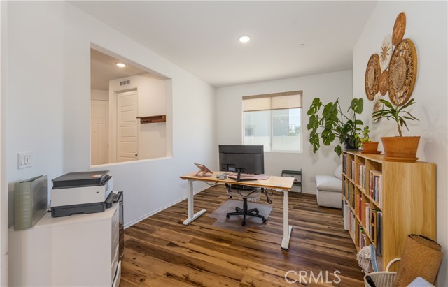 1689 Redbud Avenue, Banning CA: https://media.crmls.org/medias/527f2573-142d-48bc-ad23-b140772fb379.jpg