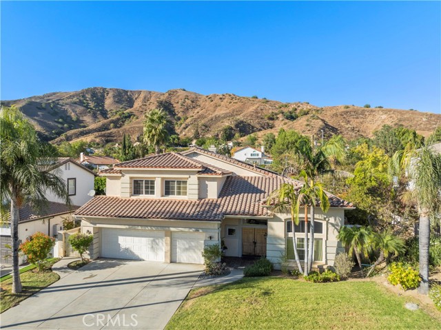 Detail Gallery Image 4 of 41 For 17745 Sidwell St, Granada Hills,  CA 91344 - 4 Beds | 4 Baths