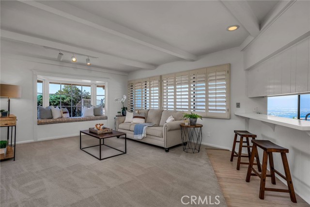 3268 Crownview Drive, Rancho Palos Verdes, California 90275, 4 Bedrooms Bedrooms, ,3 BathroomsBathrooms,Residential,Sold,Crownview Drive,PV23174754