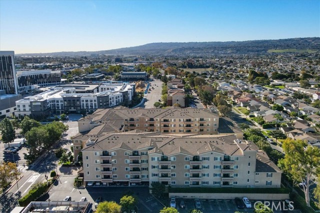 Detail Gallery Image 34 of 41 For 21345 Hawthorne #217,  Torrance,  CA 90503 - 1 Beds | 1 Baths