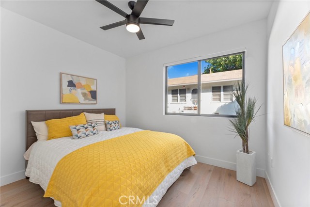 928 Juanita Avenue, Redondo Beach, California 90277, 4 Bedrooms Bedrooms, ,1 BathroomBathrooms,Residential,Sold,Juanita,SB21120693