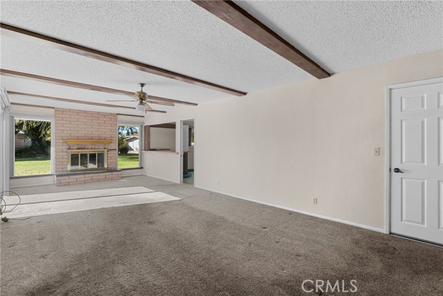 Detail Gallery Image 8 of 46 For 1012 Diamond Dr, Santa Maria,  CA 93455 - 4 Beds | 3 Baths