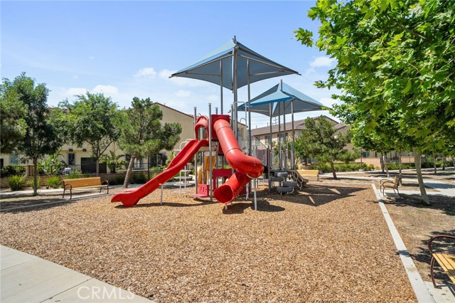 4171 S Cardinale Privado, Ontario CA: https://media.crmls.org/medias/5282521b-6595-40f4-b6fb-b8622d5ae3c2.jpg
