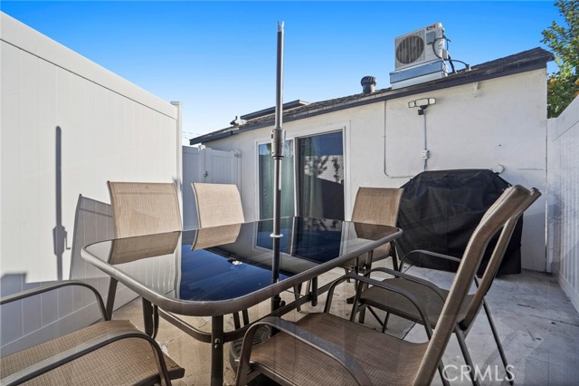 Detail Gallery Image 34 of 46 For 7323 Camellia Ave, North Hollywood,  CA 91605 - – Beds | – Baths