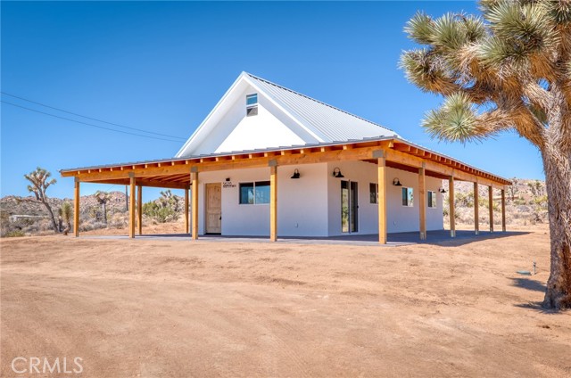 Detail Gallery Image 2 of 26 For 56215 Paseo Los Ninos, Yucca Valley,  CA 92284 - 2 Beds | 1 Baths