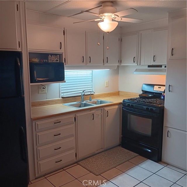 Detail Gallery Image 5 of 25 For 575 S Lyon Ave #142,  Hemet,  CA 92543 - 1 Beds | 1 Baths