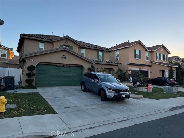 Detail Gallery Image 2 of 29 For 567 Botan St, Perris,  CA 92571 - 4 Beds | 2/1 Baths