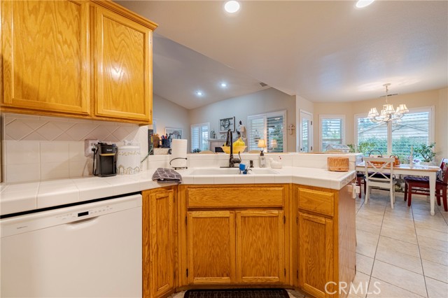 Detail Gallery Image 37 of 63 For 726 Nighthawk, Merced,  CA 95340 - 4 Beds | 3 Baths