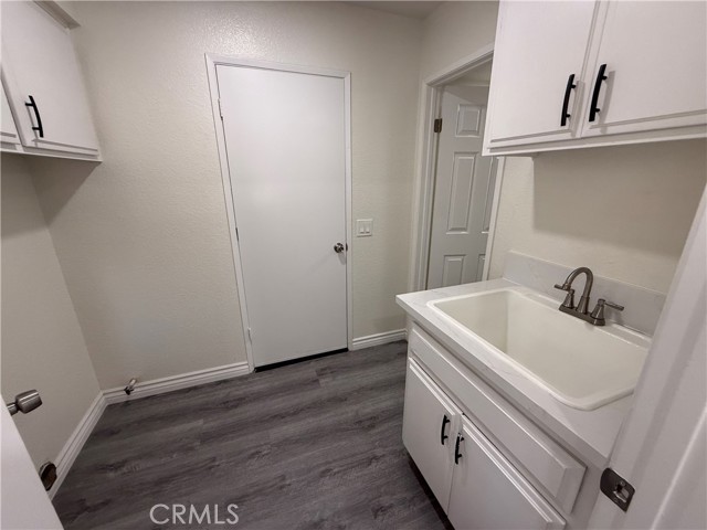 Detail Gallery Image 12 of 33 For 13577 Red Mahogany Dr, Moreno Valley,  CA 92553 - 3 Beds | 2/1 Baths