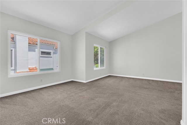 19562 Pompano Lane, Huntington Beach CA: https://media.crmls.org/medias/52859db7-edd3-4b53-8cc1-27a0163e4b63.jpg