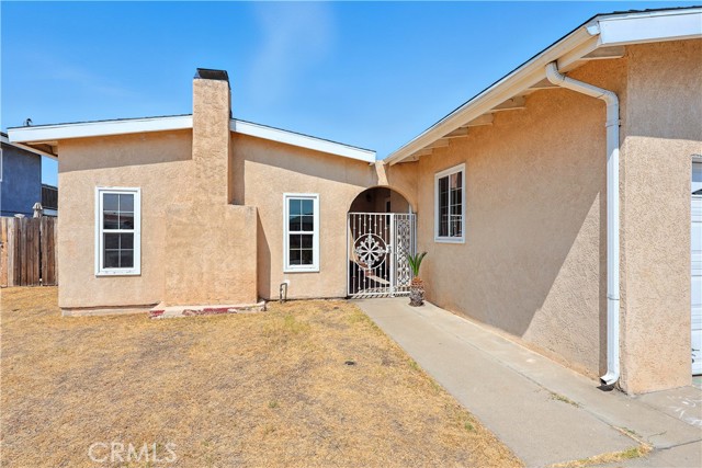 5103 N Nearglen Avenue, Covina CA: https://media.crmls.org/medias/5285dd9e-2014-49f6-b242-07f39522bf62.jpg