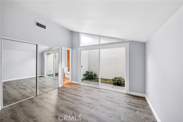 Detail Gallery Image 22 of 45 For 5267 Meadow Wood, Lakewood,  CA 90712 - 3 Beds | 2 Baths