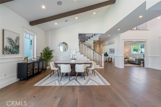 Detail Gallery Image 6 of 59 For 20701 Dumont St, Woodland Hills,  CA 91364 - 8 Beds | 9 Baths