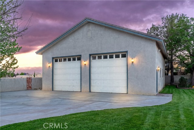 Detail Gallery Image 18 of 64 For 4255 Conestoga Dr, Lancaster,  CA 93536 - 4 Beds | 3 Baths