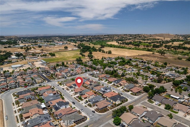 Detail Gallery Image 37 of 44 For 255 Waterfall Rd, Templeton,  CA 93465 - 3 Beds | 2/1 Baths