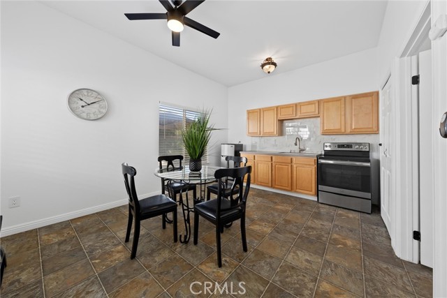 Detail Gallery Image 50 of 57 For 15417 Lila Rose Ct, Bakersfield,  CA 93314 - 5 Beds | 4/1 Baths