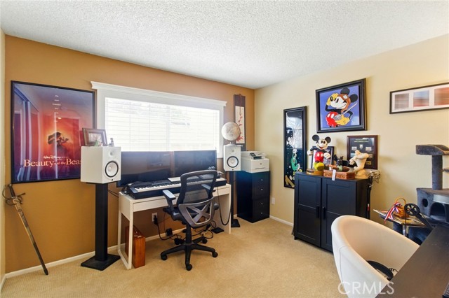 342 Canyon View Drive, Calimesa CA: https://media.crmls.org/medias/5288d7cf-3162-46e3-a8b5-89463bc48d02.jpg