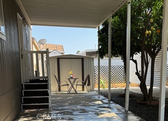 21100 State Street, San Jacinto CA: https://media.crmls.org/medias/528931bf-6adc-459b-aae5-d6f99c318407.jpg