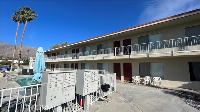 Detail Gallery Image 17 of 21 For 2303 N Indian Canyon Dr, Palm Springs,  CA 92262 - – Beds | – Baths