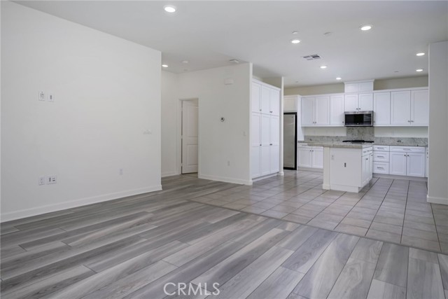 Detail Gallery Image 11 of 39 For 4326 Canyon Coral, Yorba Linda,  CA 92886 - 4 Beds | 3/1 Baths