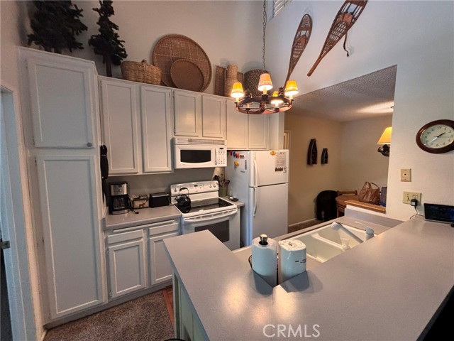 Detail Gallery Image 4 of 18 For 261 Lakeview Bld #54,  Mammoth Lakes,  CA 93546 - 1 Beds | 3 Baths