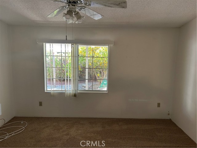 Detail Gallery Image 15 of 29 For 1526 Ailanthus Dr, Hemet,  CA 92545 - 3 Beds | 2 Baths